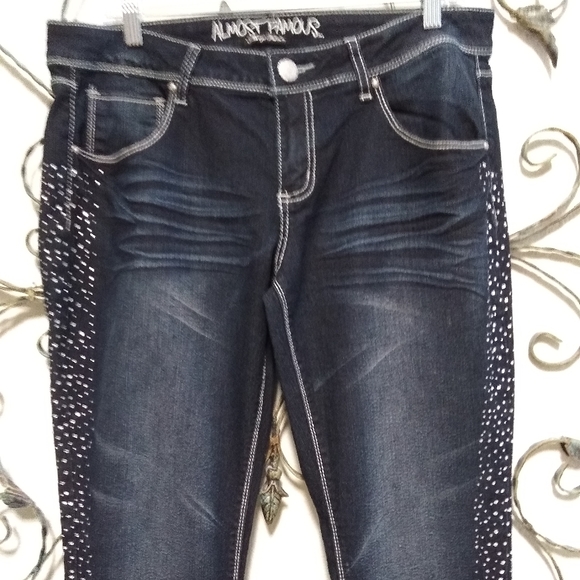 ALMOST FAMOUS embellished rhinestone bling jeans, 13 - Picture 1 of 15
